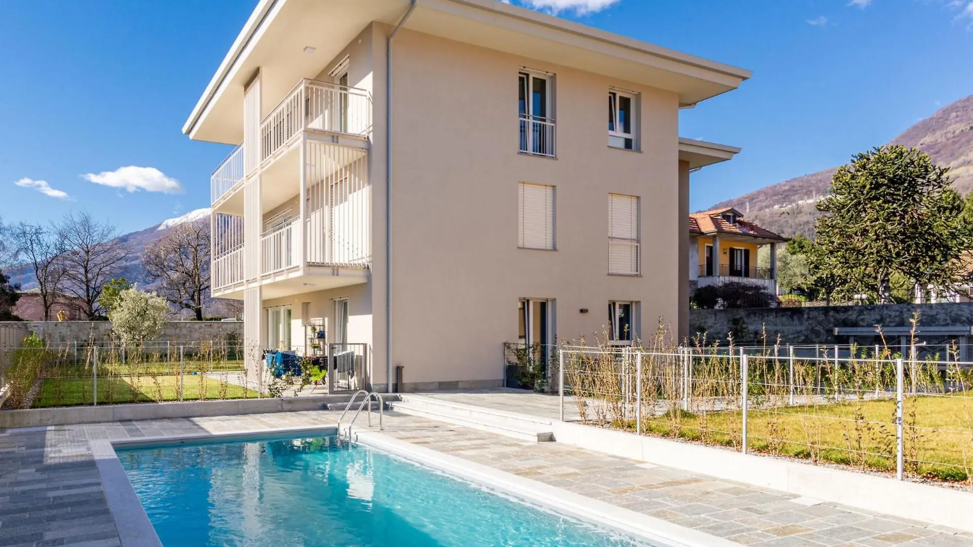 Apartment Luna By Interhome Gravedona Italien